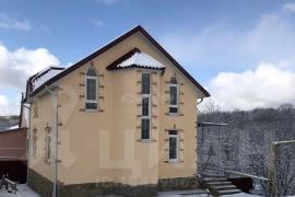3-этажный дом, 177 м²