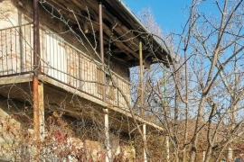 Недвижимость Дома, дачи, коттеджи / Дача 80 м² на участке 5 сот.