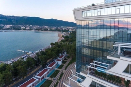 Недвижимость Квартиры / 2-к квартира, 84 м², 6/14 эт.