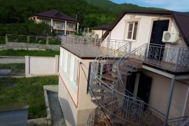 Продам дом 700.0 м² на участке 9.0 сот город Геленджик село Марьина Роща муниципальное образование Город Геленджик