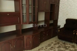 Продам трехкомнатную вторичку 77.0 м² этаж 1/9 город Геленджик переулок Сосновый 3/1 5-й микрорайон