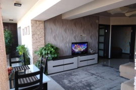 Недвижимость Квартиры / 3-к квартира, 81.9 м², 7/8 эт.
