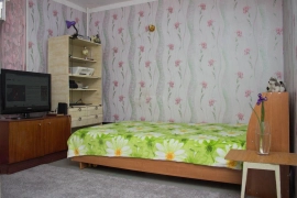 Продам двухкомнатную вторичку 48.0 м² этаж 2/5 город Новороссийск улица Сибирская 26