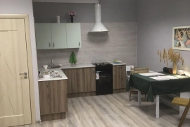 Недвижимость Квартиры / Студия, 35 м², 1/3 эт.