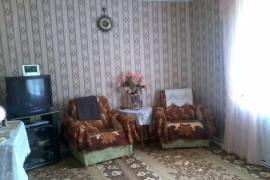 Недвижимость Квартиры / 2-к квартира, 42 м², 1/2 эт.