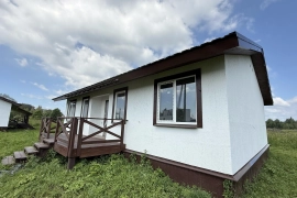 Дом с участком в Петраково
